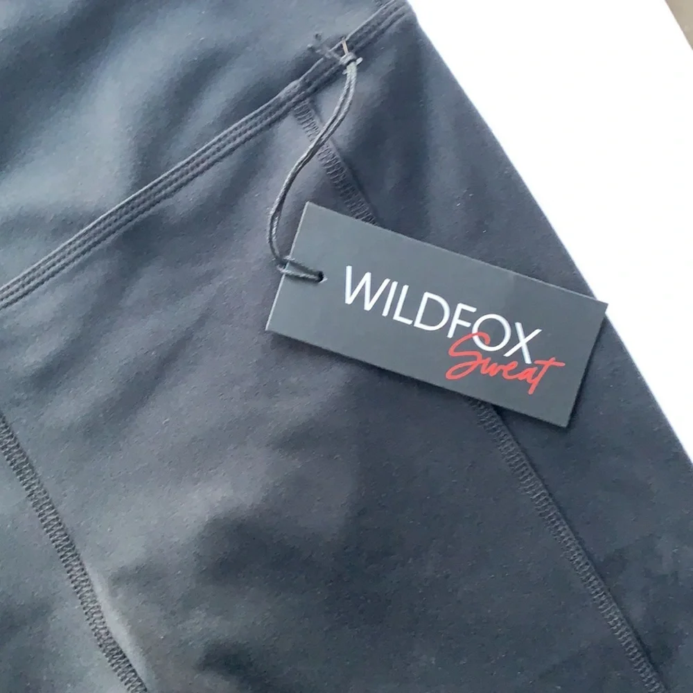 WILDFOX‎  black/natural wild leopard biker shorts